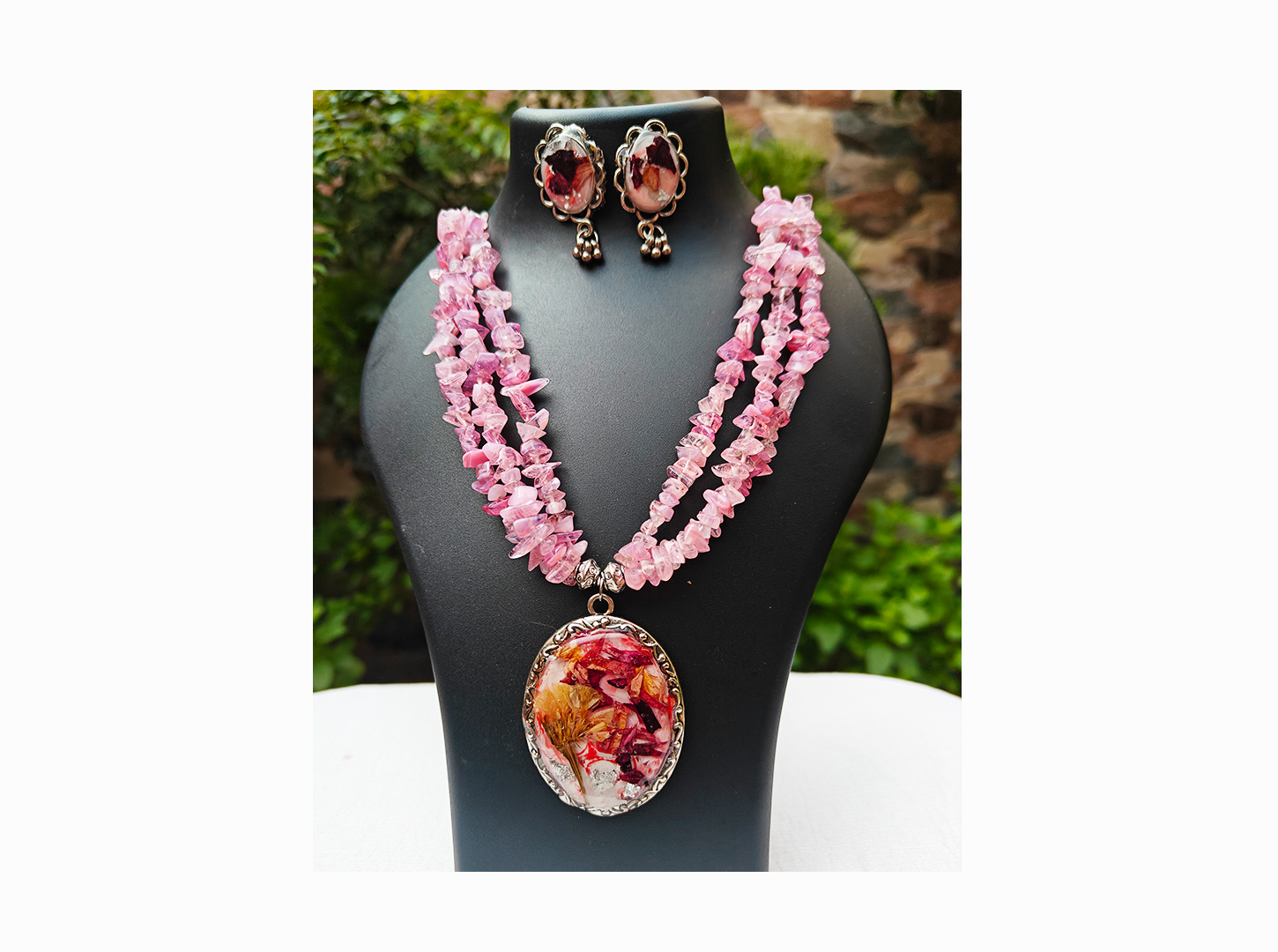 Resin Necklace (ARN/007)