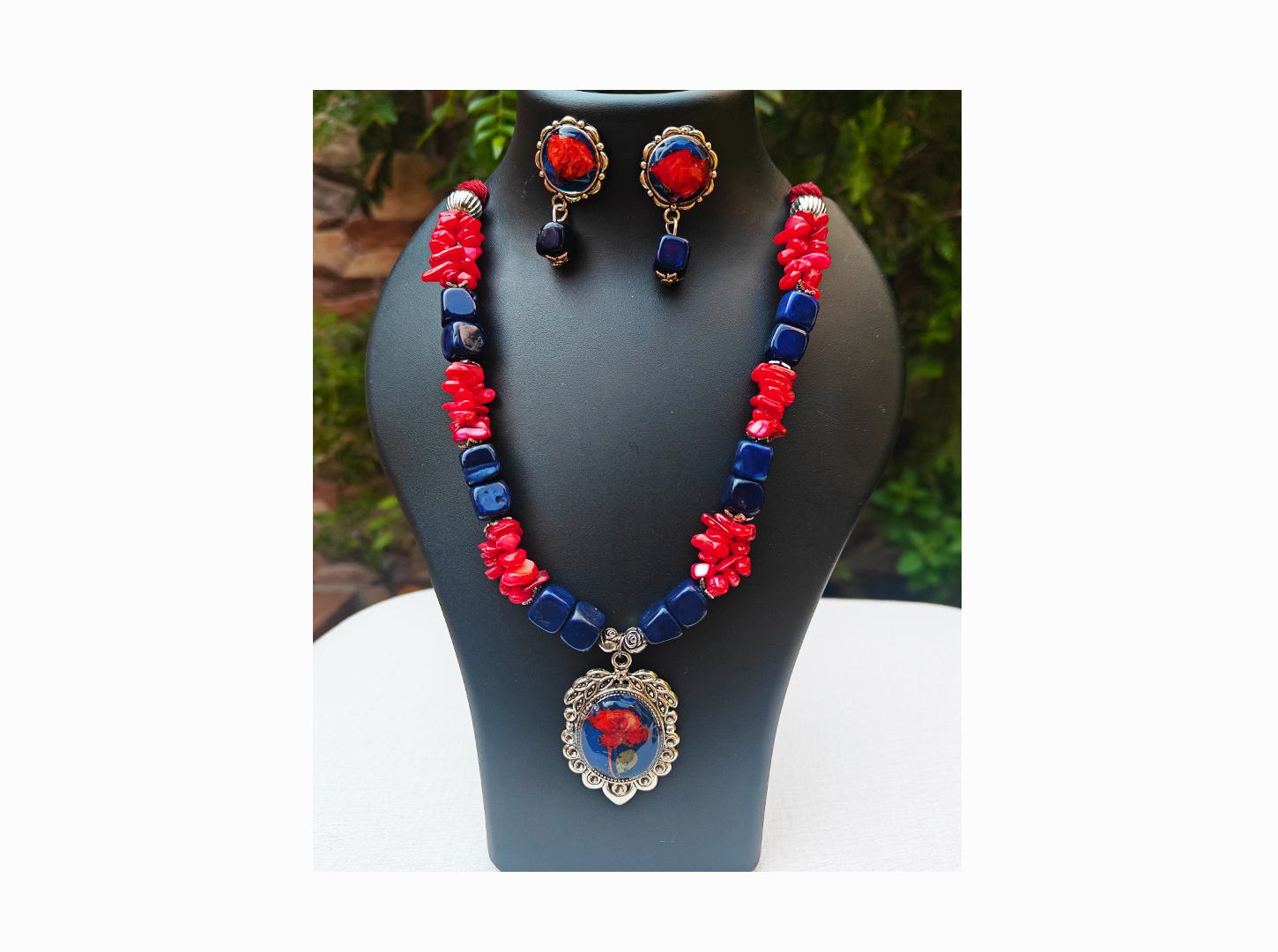 Resin Necklace (ARN/009)